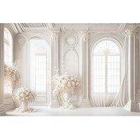 fundal foto cu interiorul unei camere albe decorate cu flori albe si perete ornamental