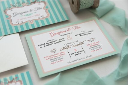 invitatie de nunta si botez de culoare mint cu dungi
