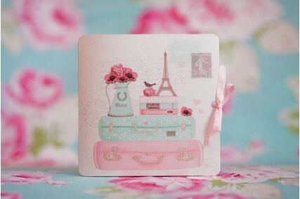 invitatie de nunta chic patrat cu valiza si paris cu floriinvitatie de nunta chic patrat cu valiza si paris cu flori