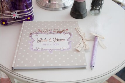 guestbook legat cu dantela