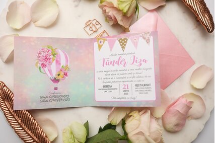 invitatie de botez colorata pentru fete