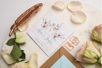 invitatie de nunta cu lemn si