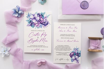 invitatie in nuante de mov