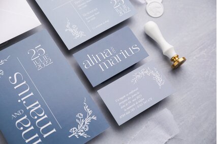 invitatie moderna cu card