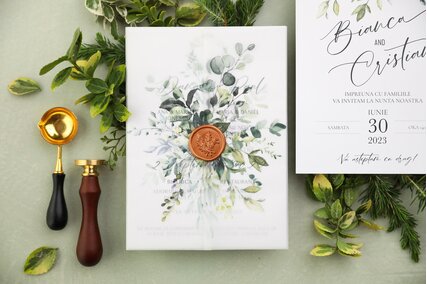 invitatie moderna greenery cu calc si sigiliu