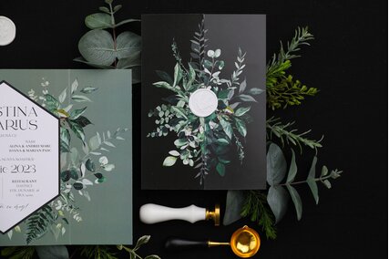 invitatie greenery cu verde si negry