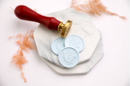 sigilii de ceara albastre