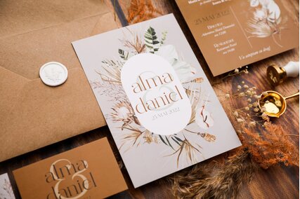 invitatie de nunta cu elemente boho