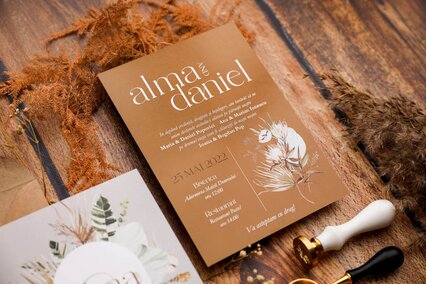 invitatii nunta moderna boho