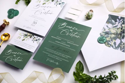 invitatie nunta in aer liber cu verde si alb