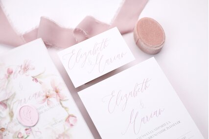 invitatii nunta deosebite roz