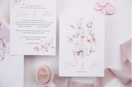 invitatii cu flori de cires