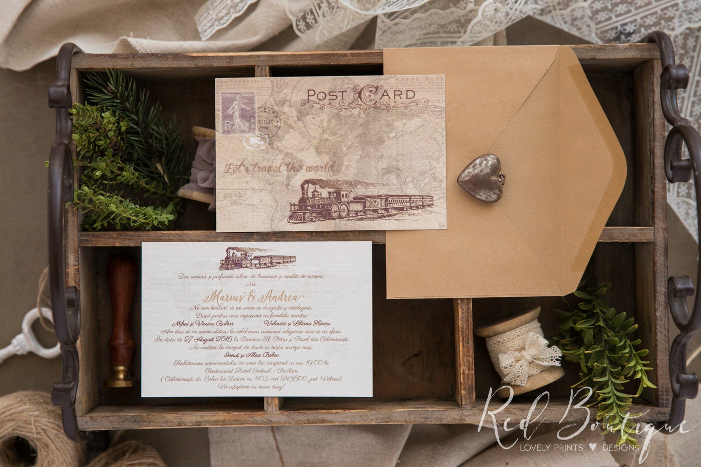 invitatie postcard cu tren si locomotiva cu plic kraft